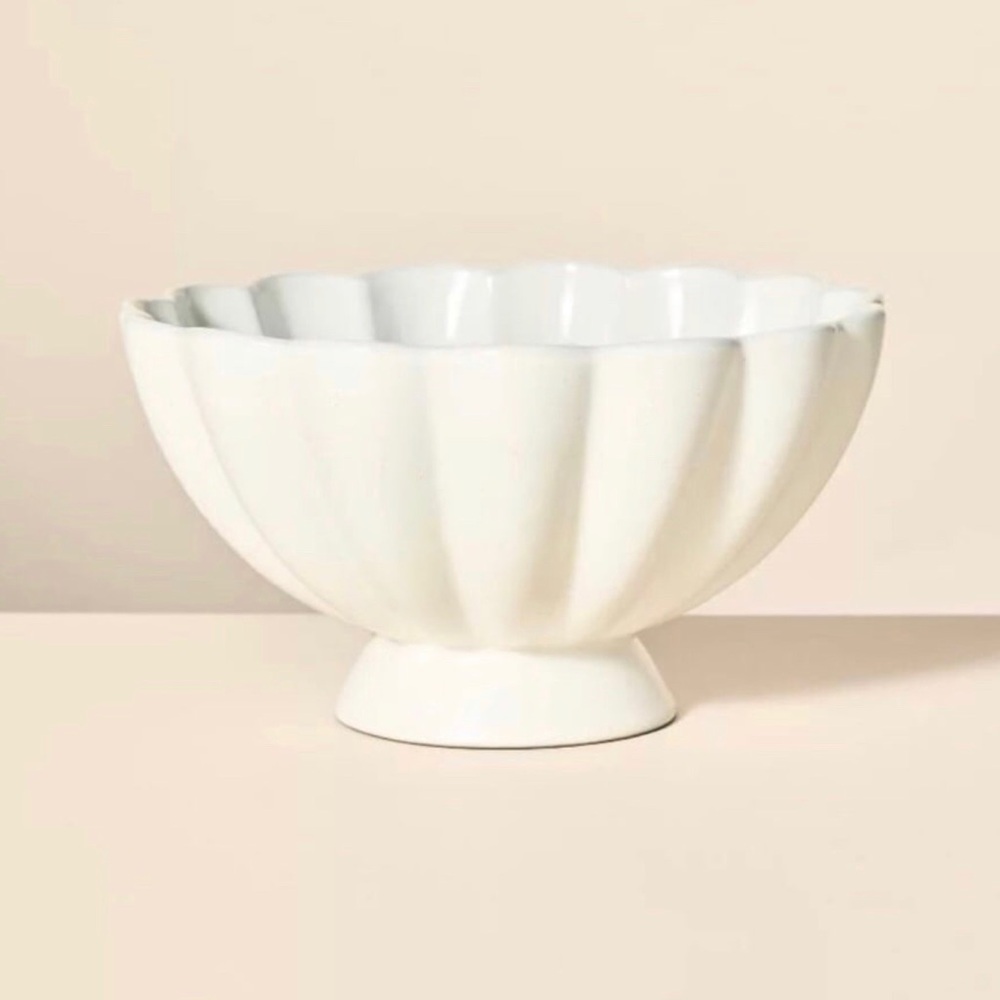 74oz Scalloped Edge Stoneware Pedestal Serving Bowl - Hearth & Hand Target